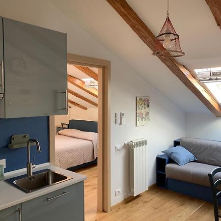Alla Scaletta B Apartamento Trieste Exterior foto