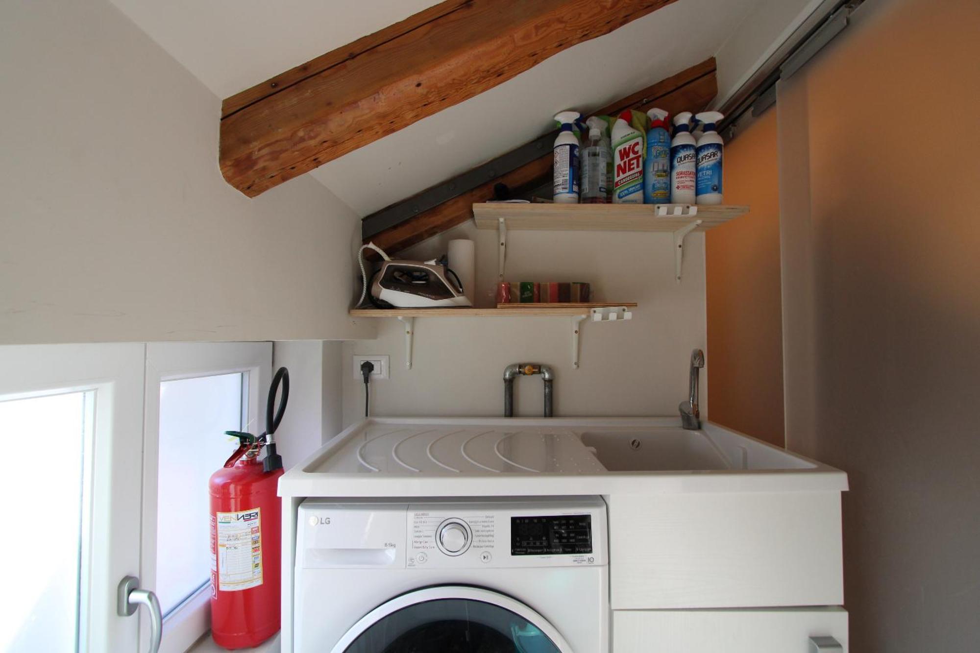 Alla Scaletta B Apartamento Trieste Exterior foto
